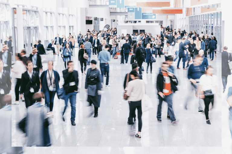 Verschiedene Messebesucher Verschiedene Messebesucher Studibuch Magazin