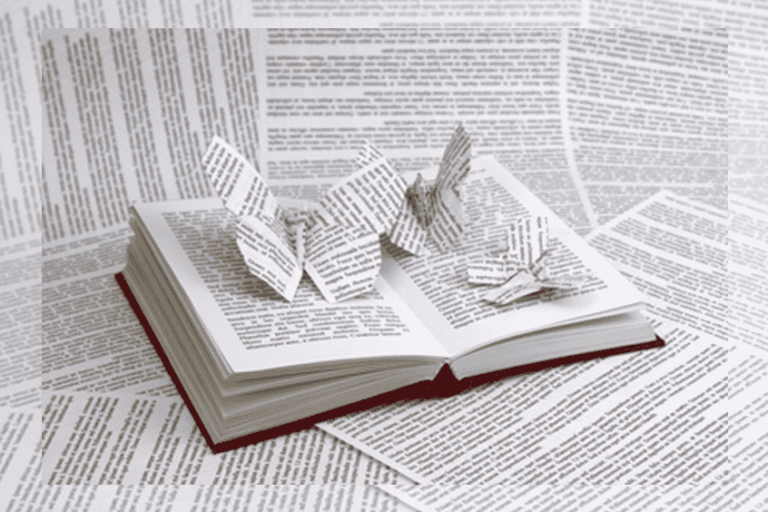 Book-Origami Wie man aus einem alten Buch ein Kunstwerk zaubern kann