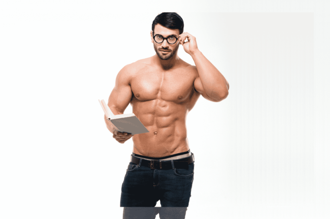 Mann mit Brille und Buch